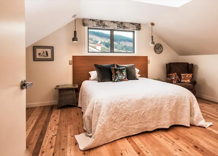Miners Lane Guest House